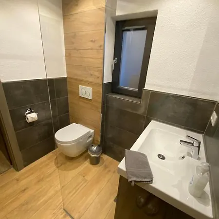 Gaestezimmer Melina Am Nuerburgring