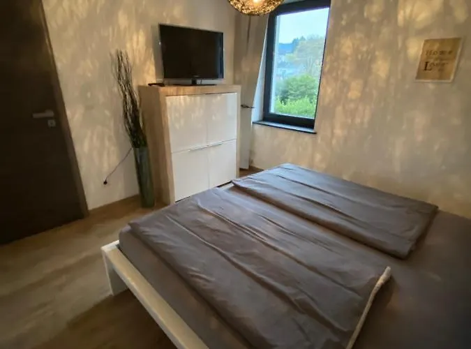 Gaestezimmer Melina Am Nuerburgring Alojamento de Acomodação e Pequeno-almoço